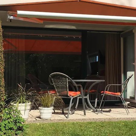 Riv 01 - Riviera - Aussenschwimmbad Apartment Scharbeutz